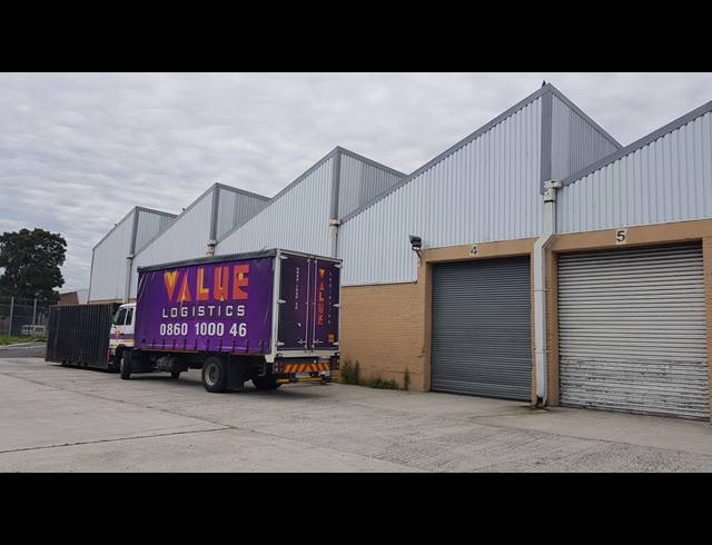 3,365M² FACTORY TO LET IN BELLVILLE CENTRAL